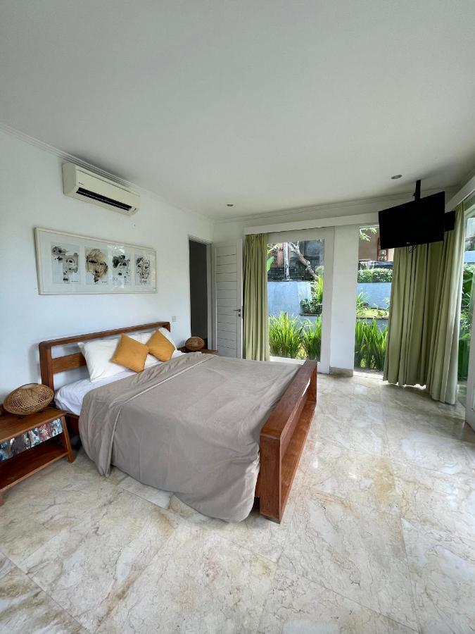 Private Suite In A Kids Friendly Big Shared Villa In Canggu Exteriér fotografie