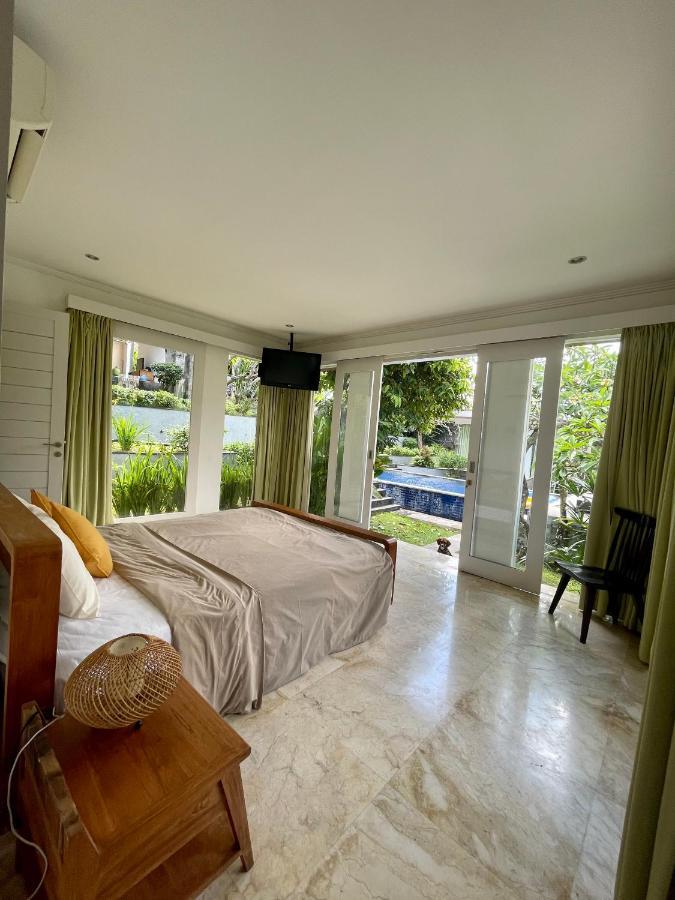 Private Suite In A Kids Friendly Big Shared Villa In Canggu Exteriér fotografie