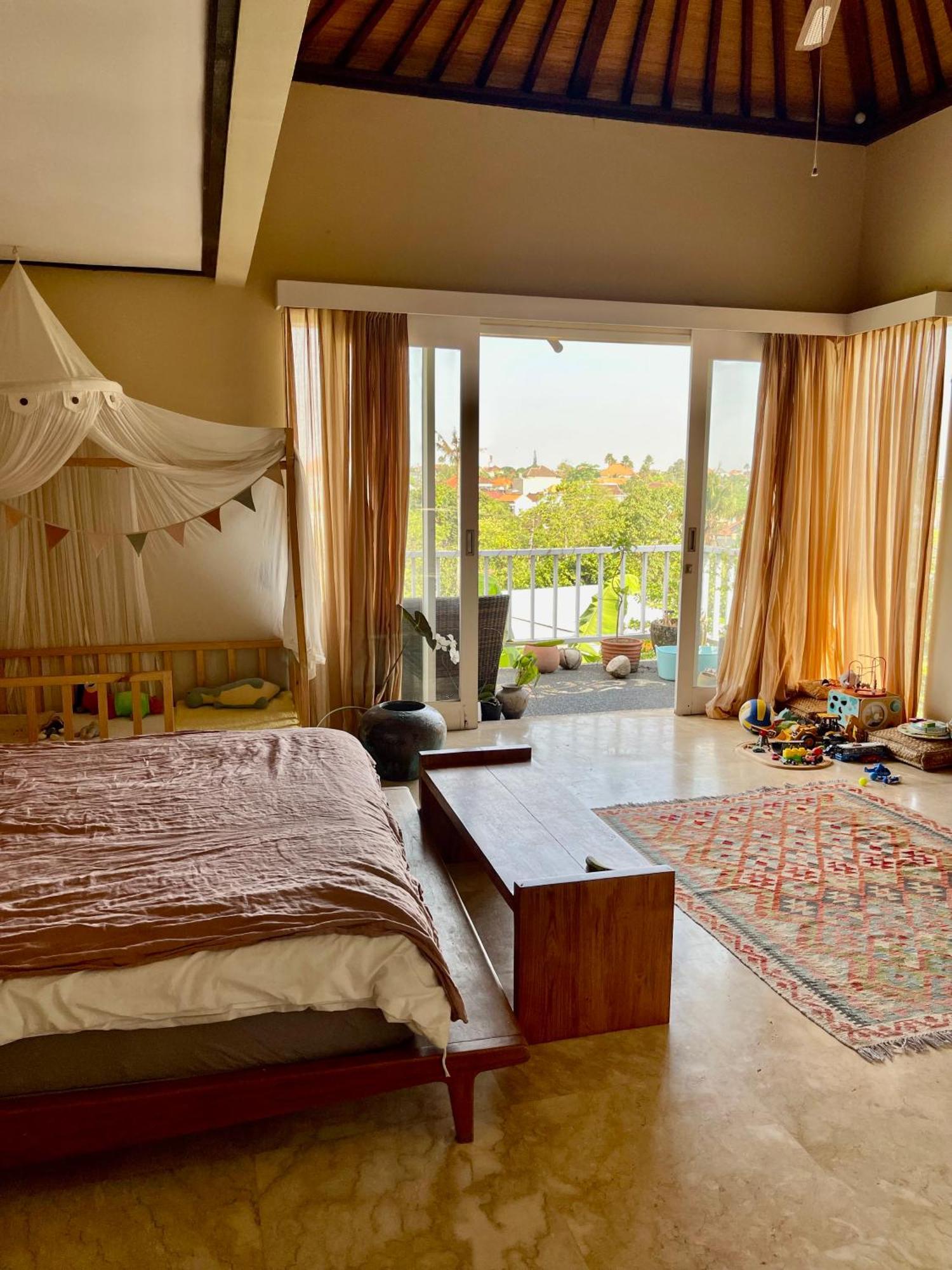 Private Suite In A Kids Friendly Big Shared Villa In Canggu Exteriér fotografie